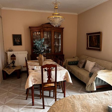 Appartamento 50 Μέτρα Από Τον Μύλο Των Ξωτικών Tríkala Esterno foto