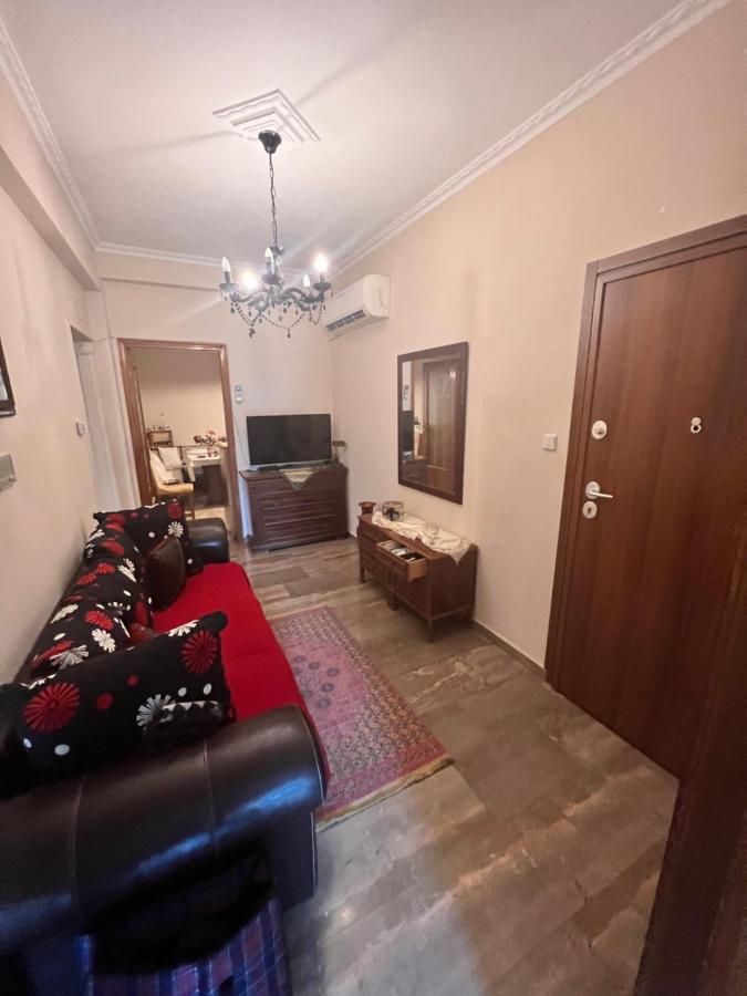 Appartamento 50 Μέτρα Από Τον Μύλο Των Ξωτικών Tríkala Esterno foto