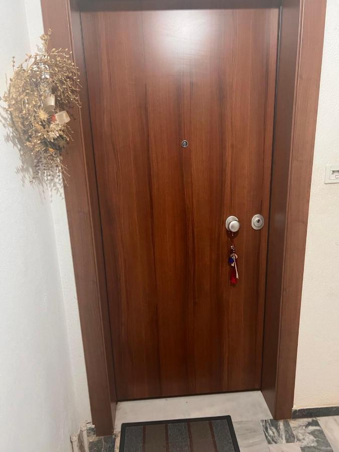 Appartamento 50 Μέτρα Από Τον Μύλο Των Ξωτικών Tríkala Esterno foto