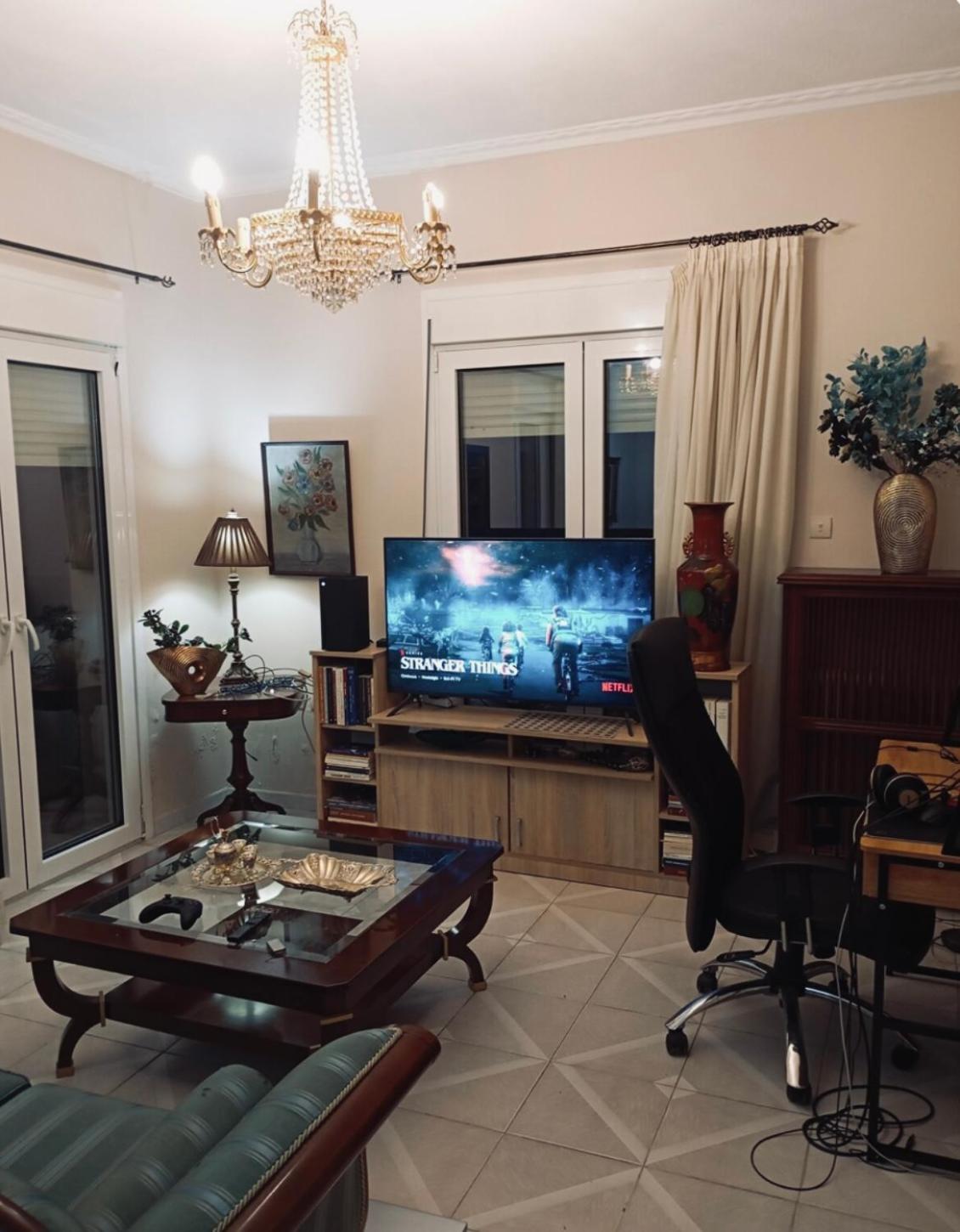 Appartamento 50 Μέτρα Από Τον Μύλο Των Ξωτικών Tríkala Esterno foto
